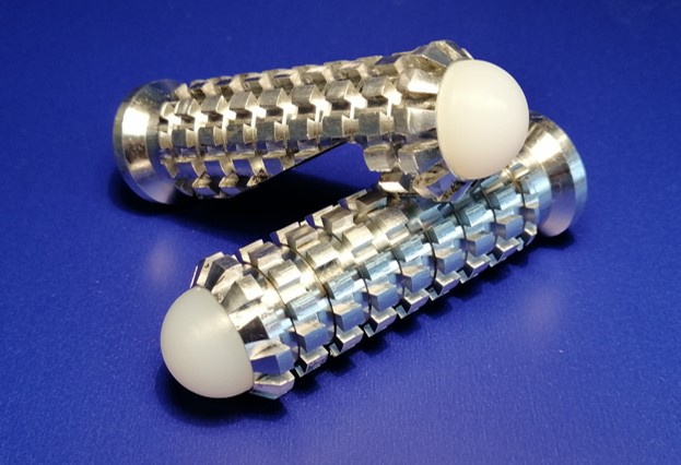 Repose-Pieds Universels Moto 10mm - Compatible Harley Road King FLHR 1995-2020 - Aluminium Et Caoutchouc Noir